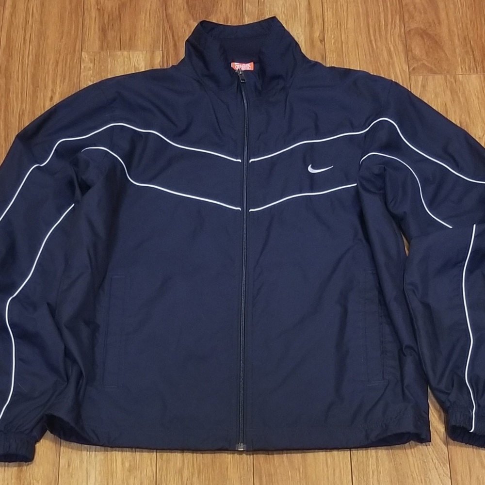 Vintage Nike windbreaker